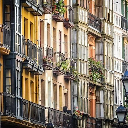 Апартаменти Cultura Y Gastronomia En El Casco Viejo Більбао Екстер'єр фото