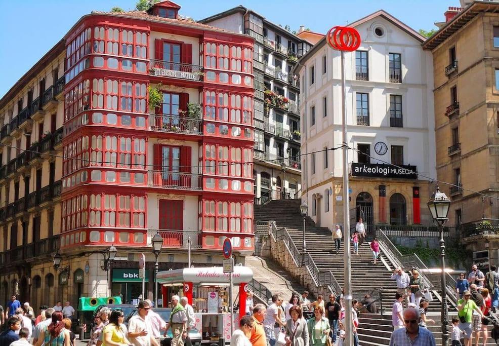 Апартаменти Cultura Y Gastronomia En El Casco Viejo Більбао Екстер'єр фото