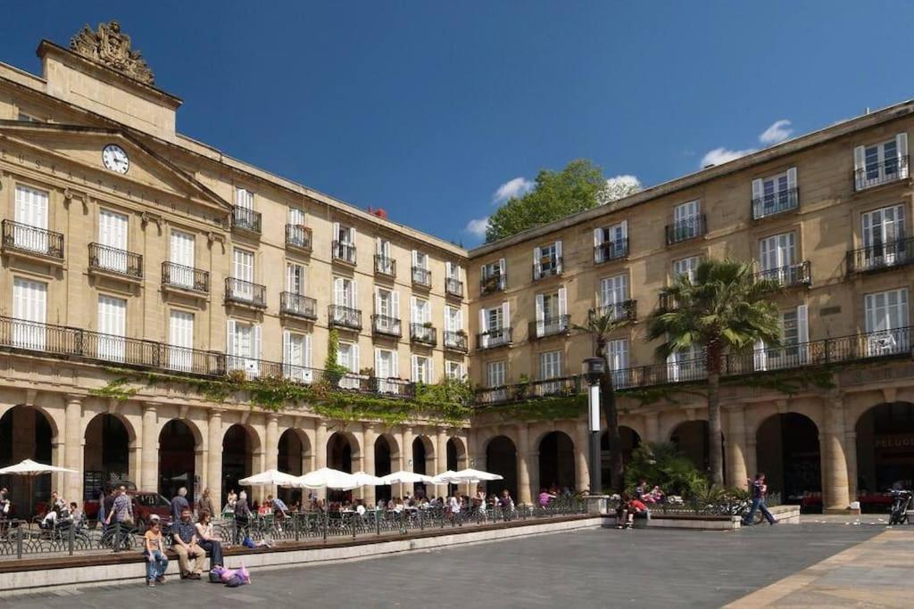 Апартаменти Cultura Y Gastronomia En El Casco Viejo Більбао Екстер'єр фото